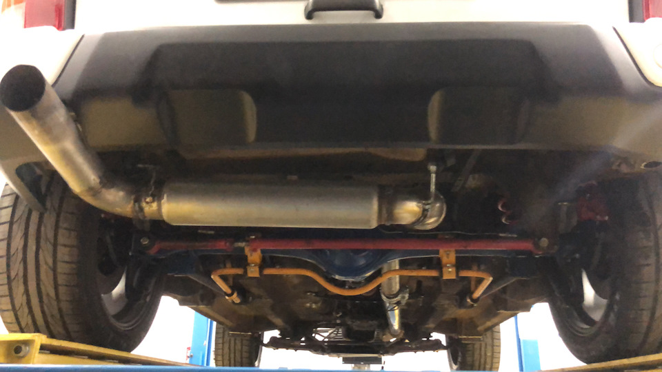 Подвеска KYB-Excel G;пружины EIBACH ; задние с занижением от ...