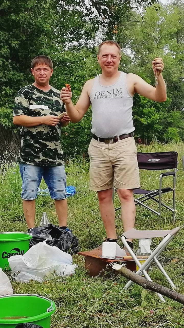 Тимур Файзиев и Василий Волков собираются готовить плов — Honda Element