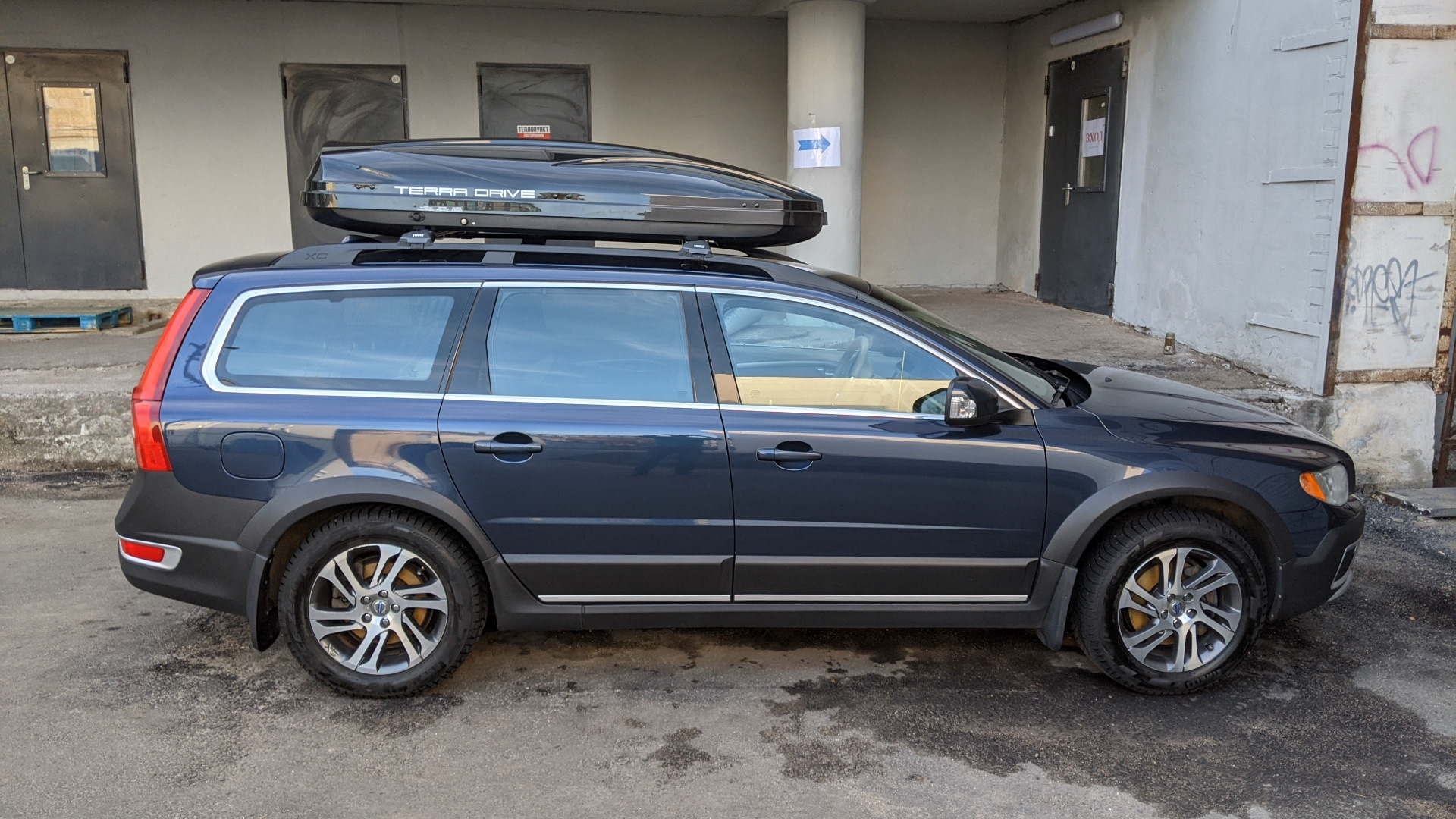 Драйв 500. Terra Drive 500. Бокс Terra Drive Volvo xc60 2014. Автобокс на Ford Explorer 4. Terra Drive +500 дно.