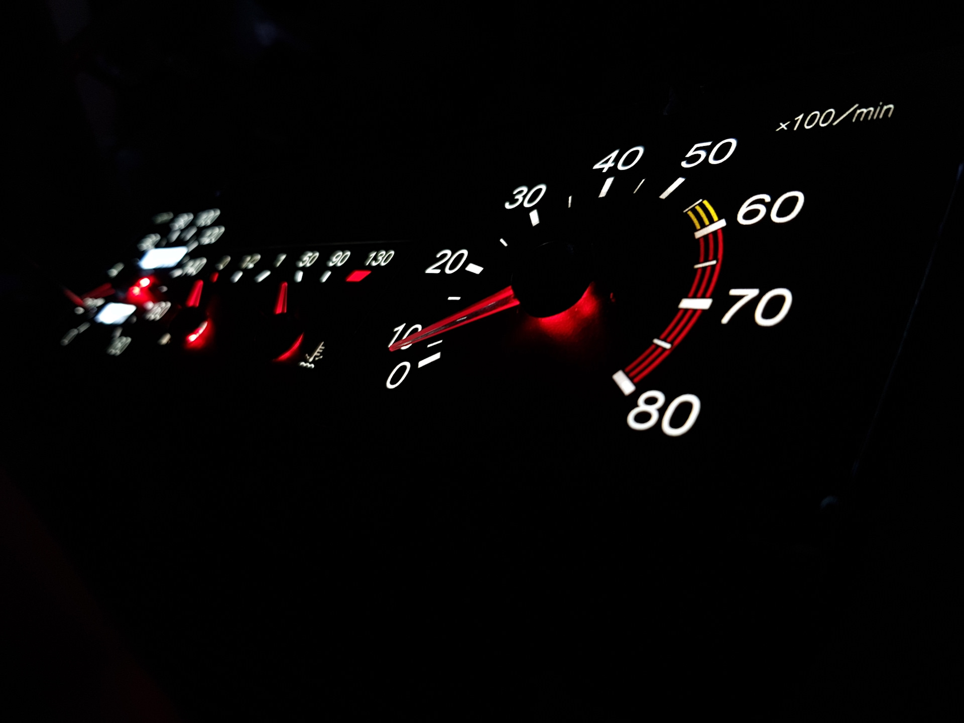 Панель приборов 21099 тюнинг. Тюнинг приборной панели ваз 2109 высокая панель. Пересвет панели ваз 2109. Пересвет приборной панели ваз 2109. Подсветка приборки ваз 2109.