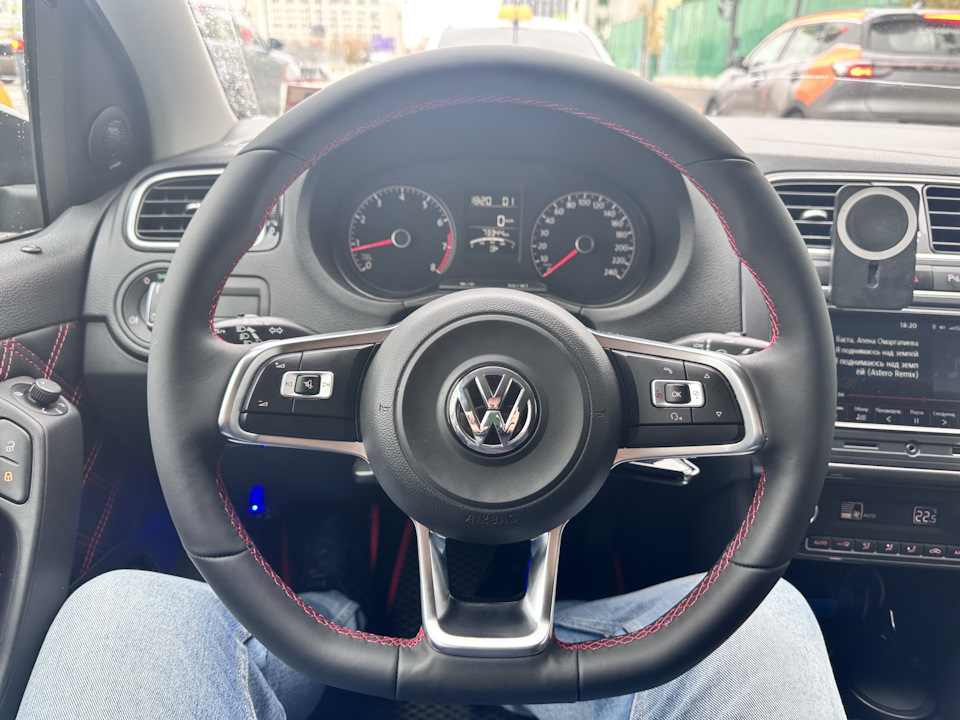 Руль с подогревом — Volkswagen Polo Sedan, 1,6 л, 2019 года ...
