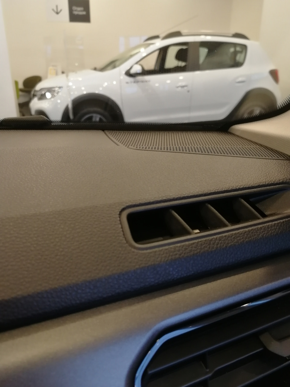 Фото в бортжурнале Renault Arkana