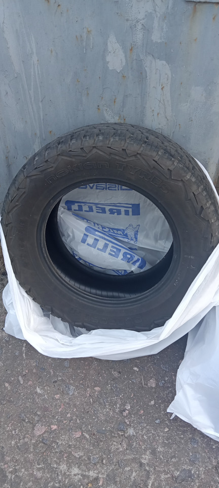 Шины летние Nokian 215/65 R16 на Jeep Renegade. Б/у | 30 000 ₽ в городе ...
