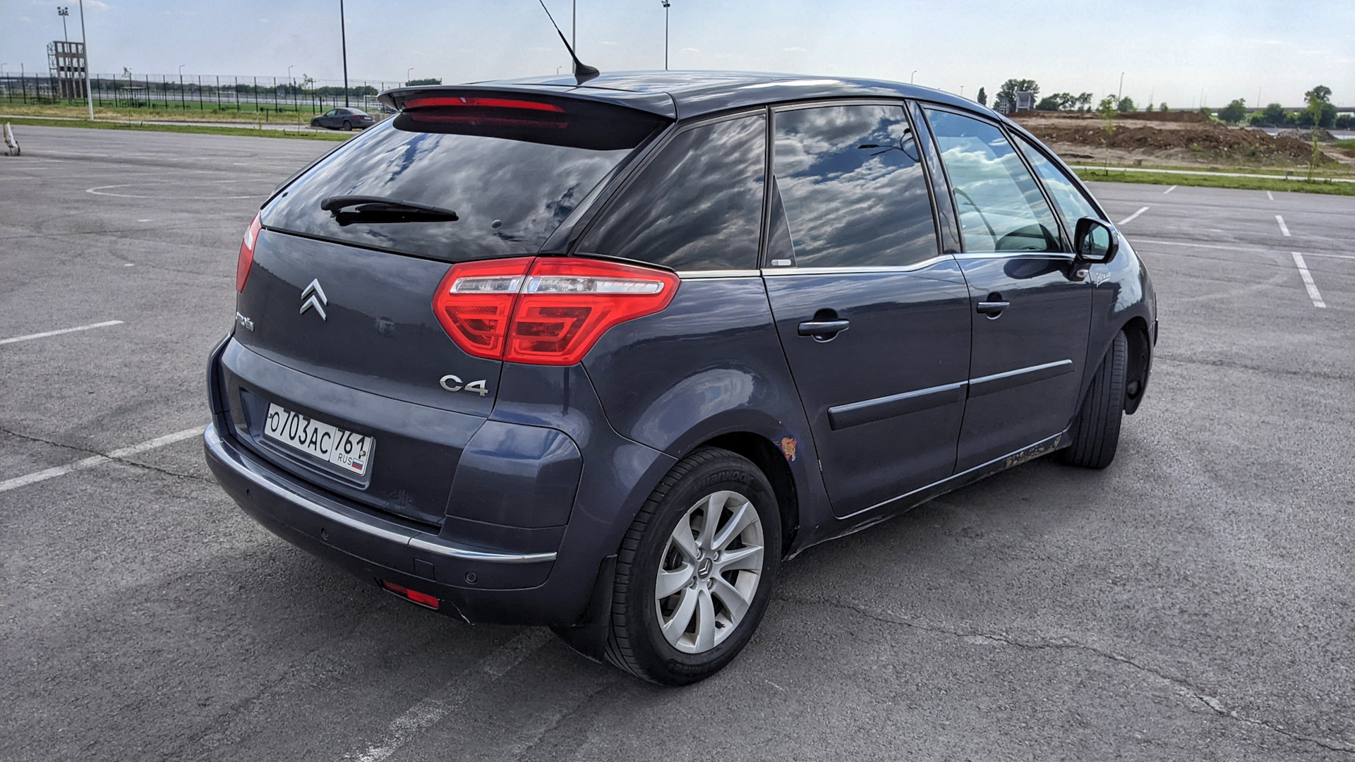 Citroen C4 Picasso (1G) 2.0 бензиновый 2008 | на DRIVE2