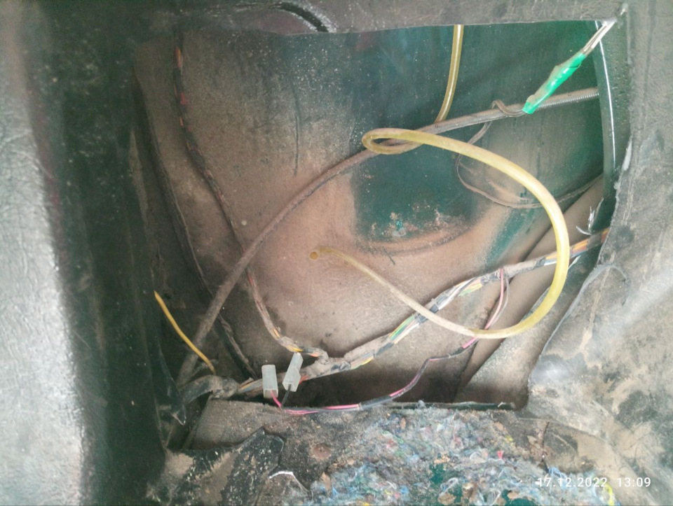 Установка дизельной автономки — Lada 4x4 3D, 1,7 л, 2011 года | своими ...