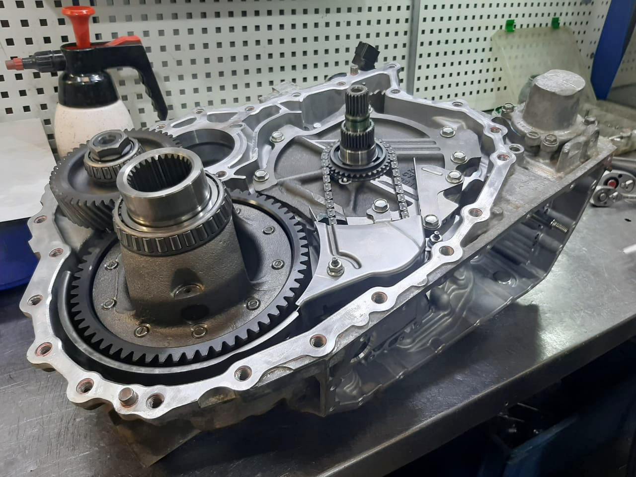 Вариатор при включении задней. Коробка jatco jf414e. jatco 017e. вариатор джатко 21. конус вариатора инфинити qx 60.