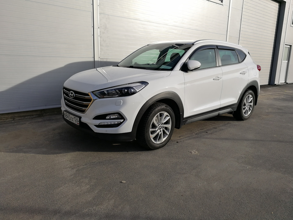 Замена масла и роликов ДВС — Hyundai Tucson (TL), 2 л, 2016 года ...