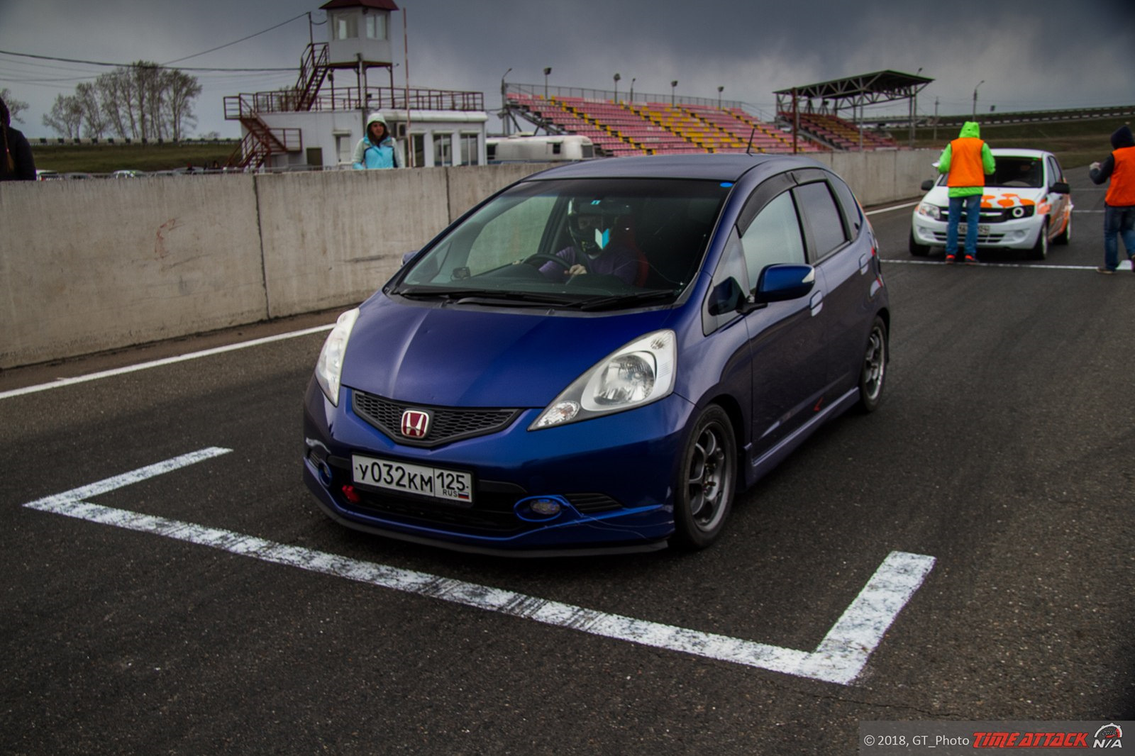 Honda fit rs. Honda Fit RS 2006. Honda Fit RS 2005. Хонда фит 2 RS. Honda Fit RS 2000.