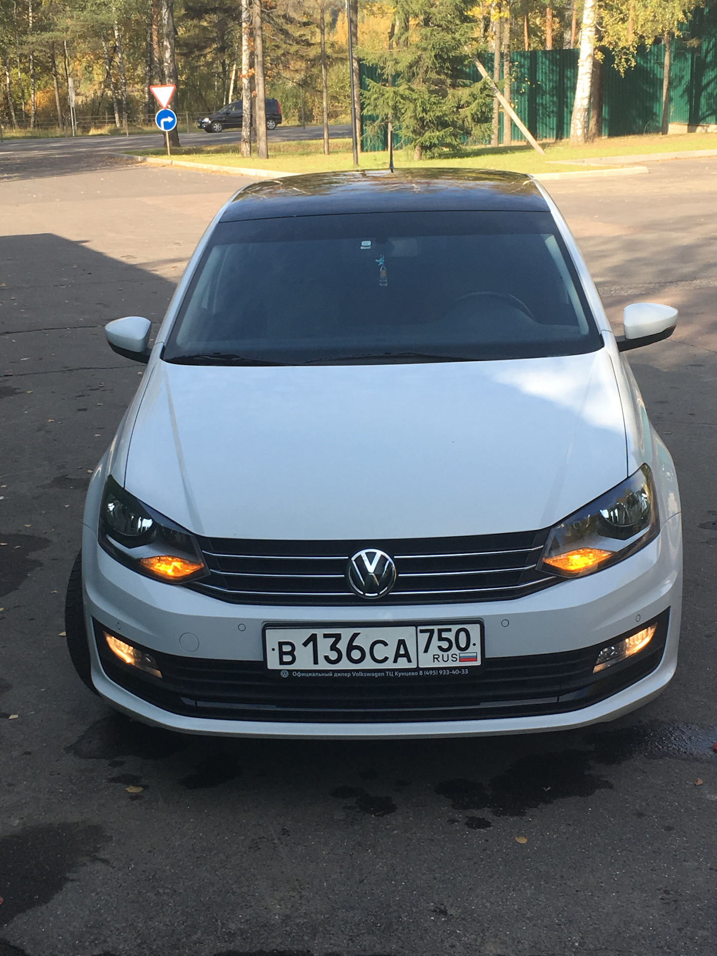 VW Polo тонированный