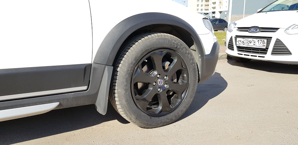 Фото в бортжурнале Volvo XC70 III