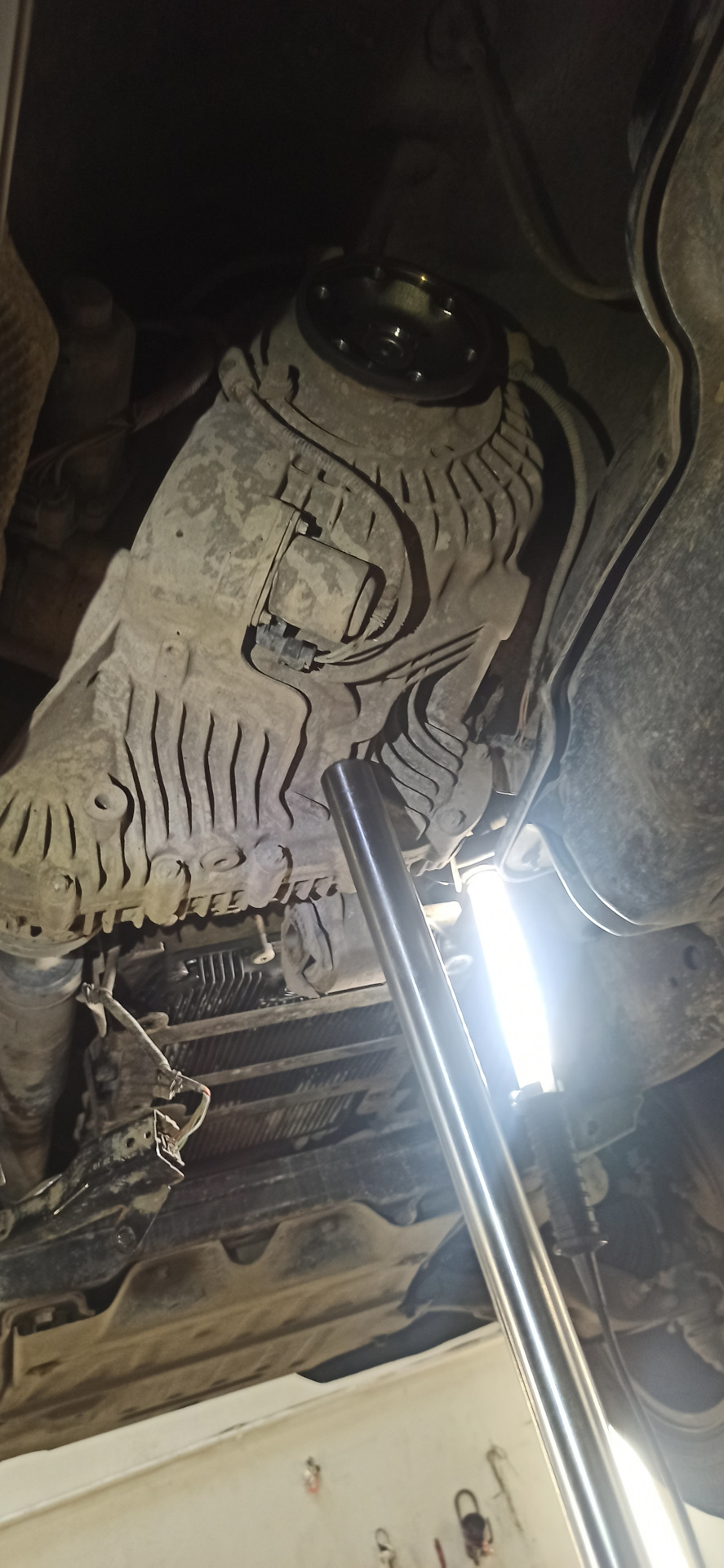 Замена гидротрансформатора — Land Rover Range Rover Sport (1G), 4,2 л ...