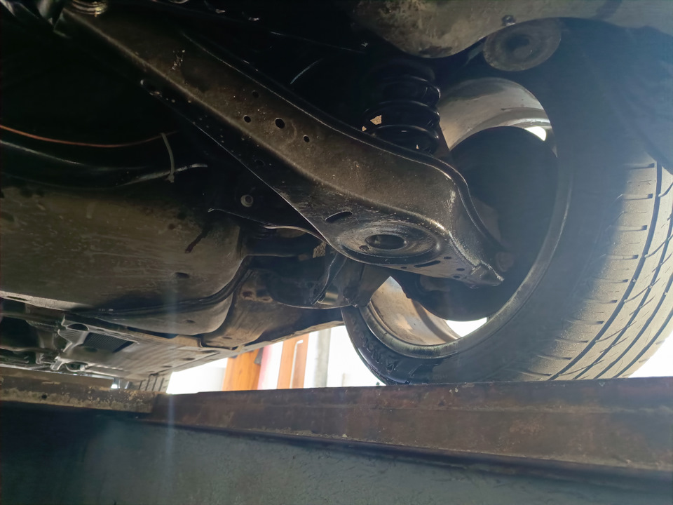 Задняя подвеска, и немного обслуживание — Volkswagen Passat B6, 2 л ...