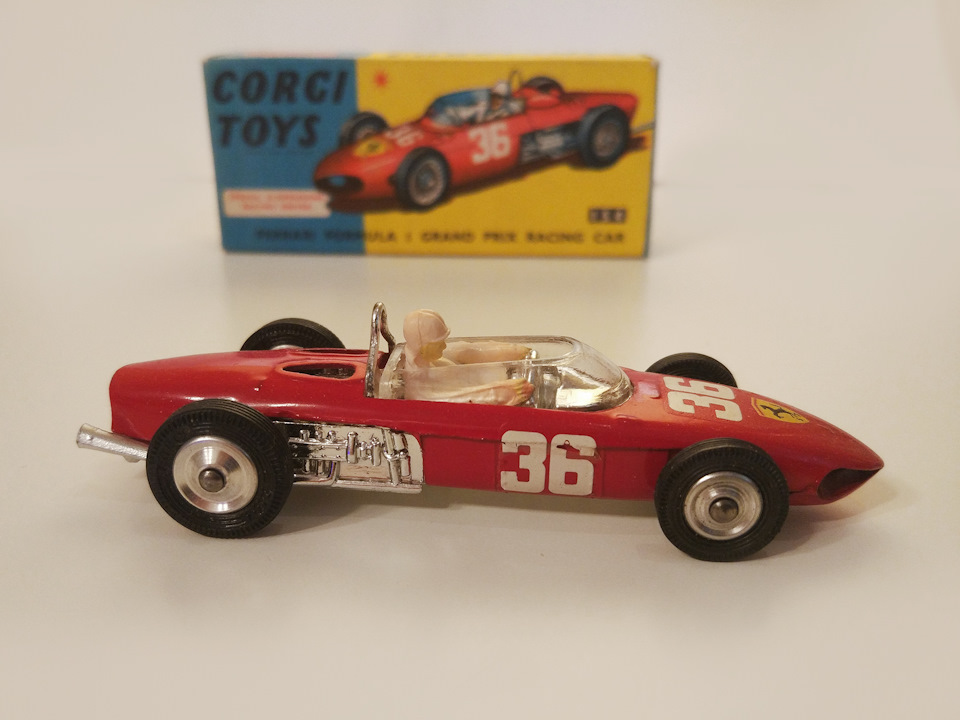 Corgi toys ferrari formula 1 154 online