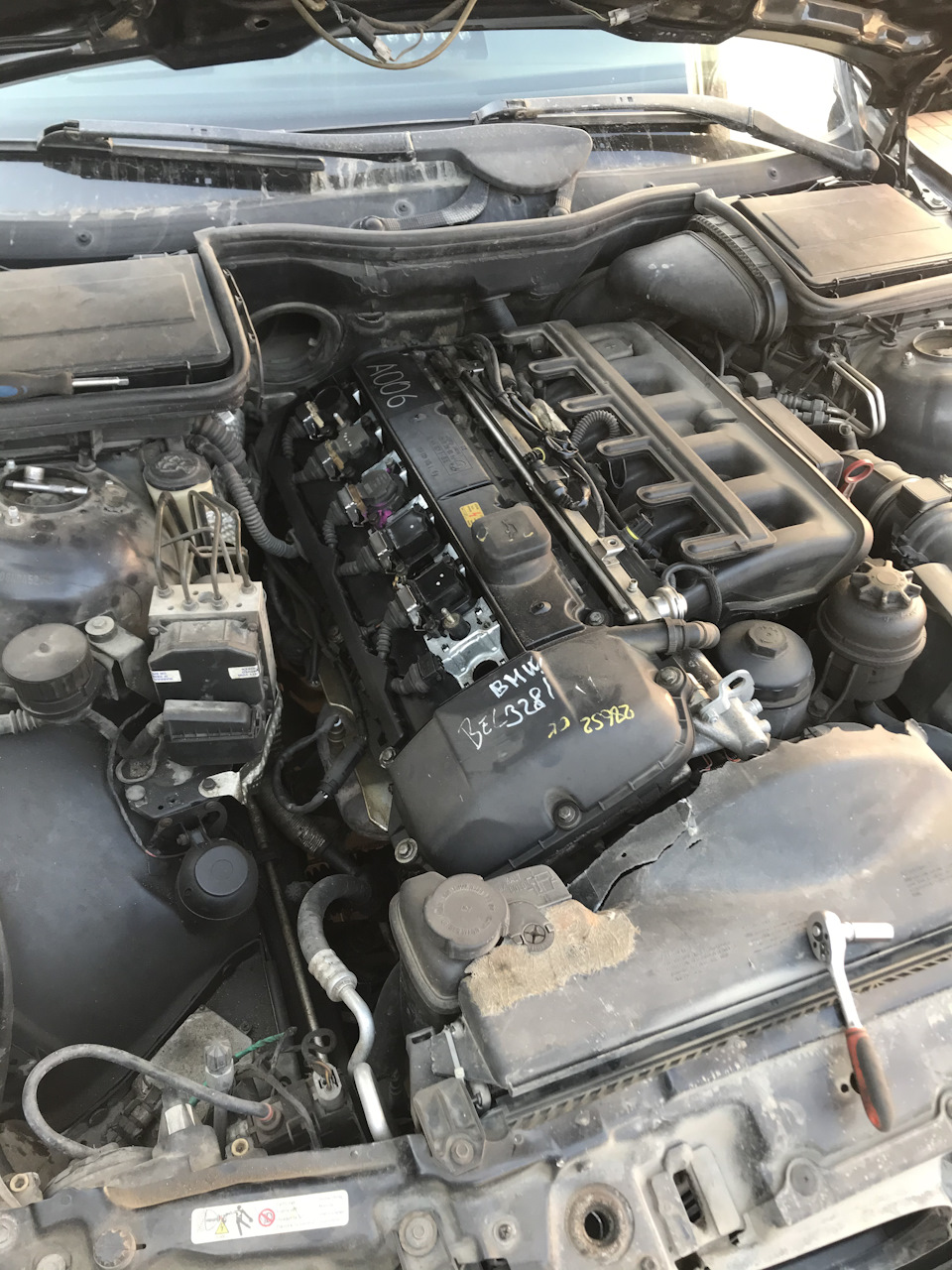 Прокладка клапанной крышки — BMW 5 series (E39), 2,8 л, 1999 года ...