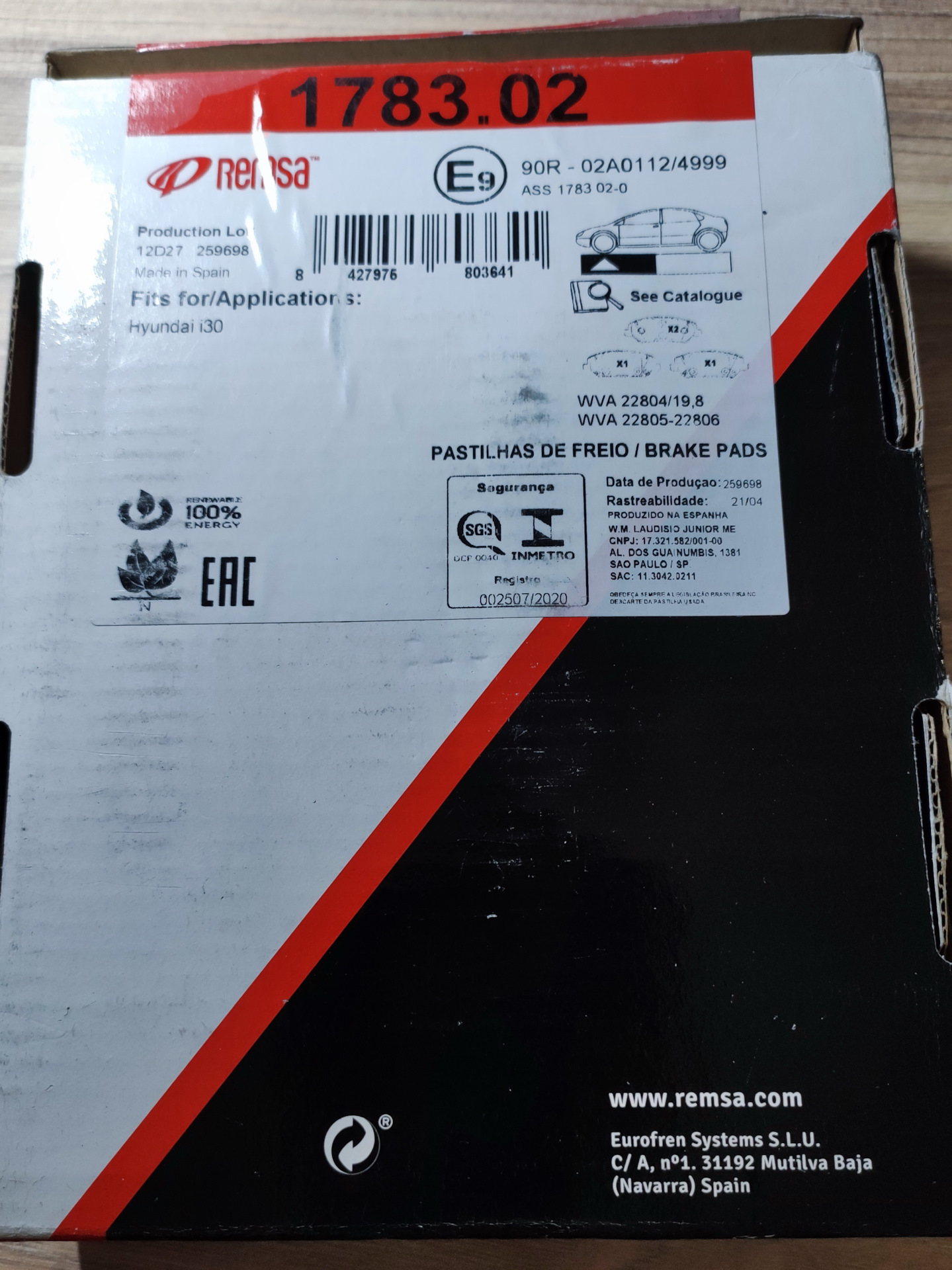 Замена передних тормозных колодок — KIA Ceed (3G), 1,6 л, 2018 года ...