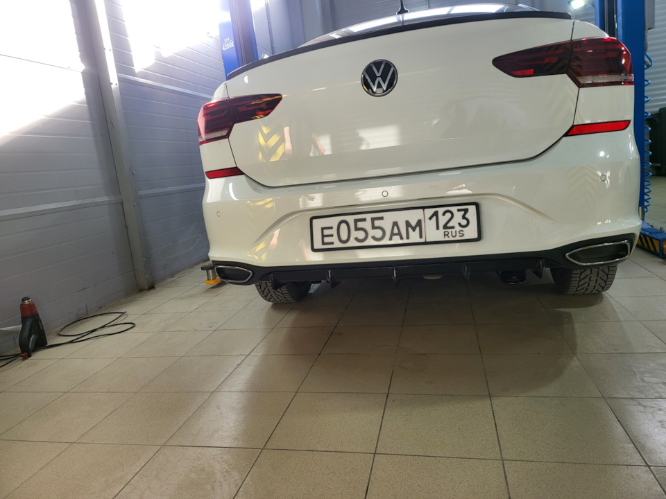 сплиттер заднего бампера — Volkswagen Polo liftback, 1,4 л, 2021 года ...