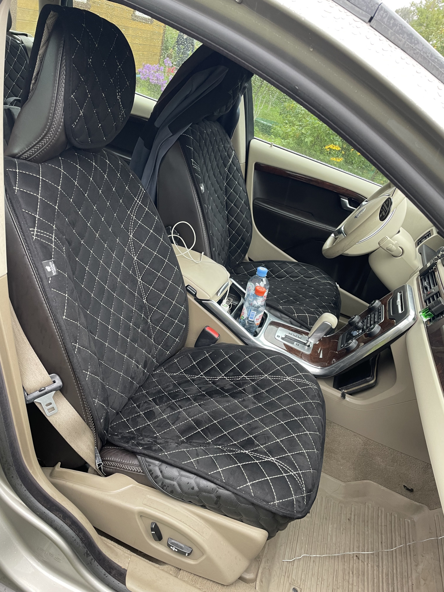 Чехлы на сидения — Volvo XC70 III, 2,4 л, 2011 года | своими руками ...