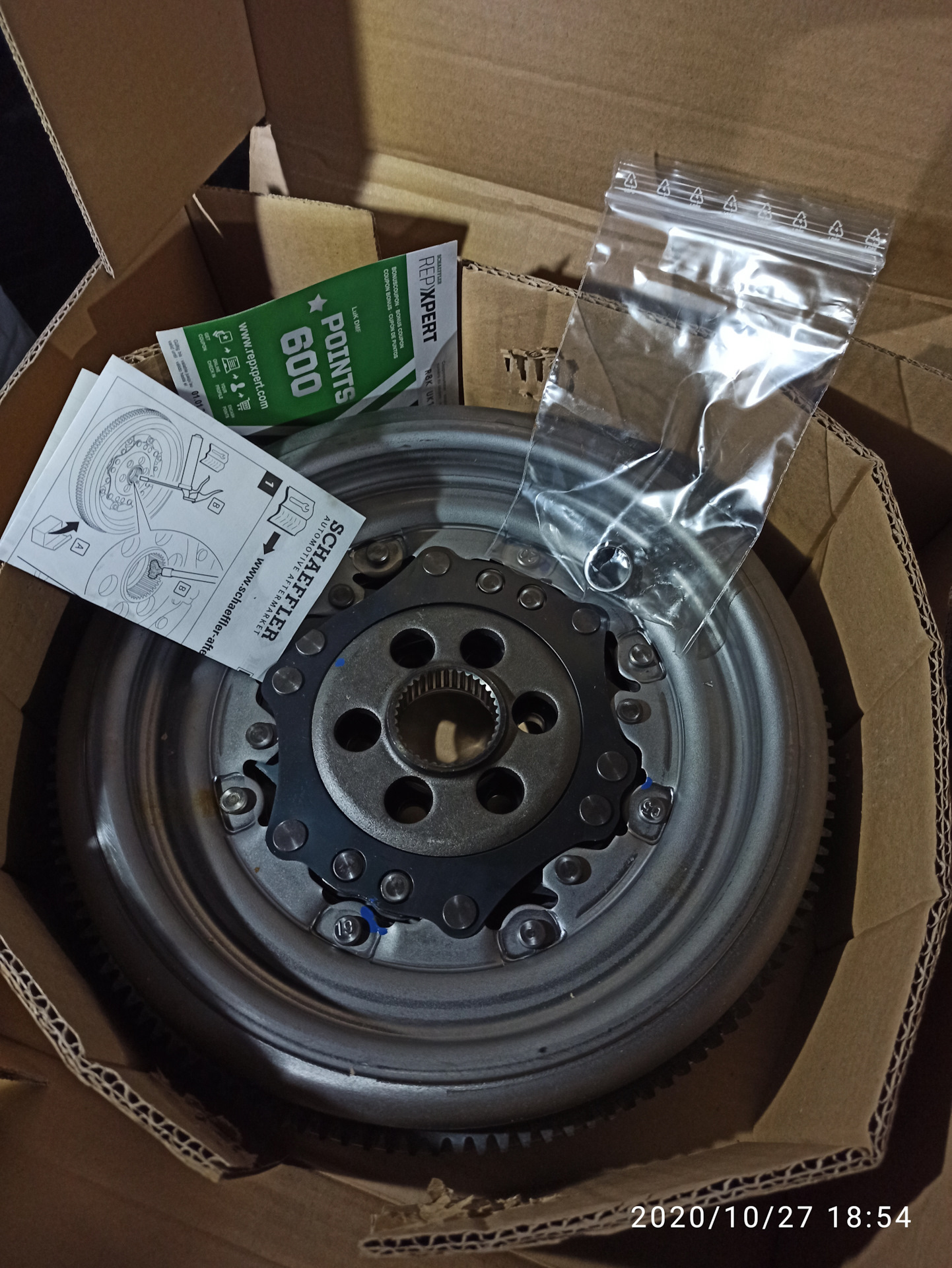 Маховик на tdi. Где менять? — Skoda Octavia A7 Mk3, 2 л, 2013 года ...