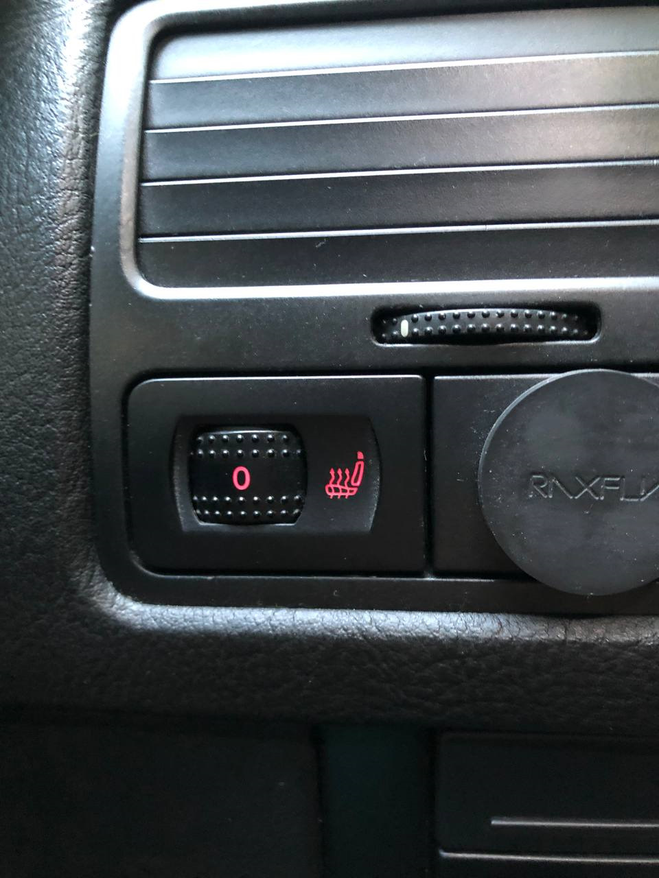 индикация подогрева сидений