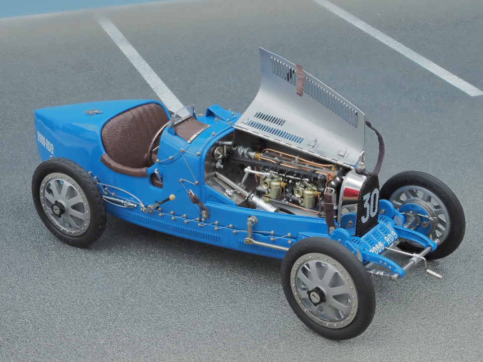 Bugatti Type 35 Gran Prix, 1924 (1/18 CMC M-100 B-018) Часть