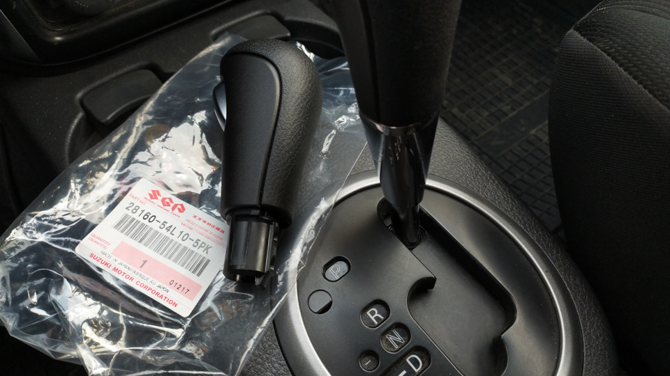 Ручка рычага выбора передач — Suzuki SX4 (1G), 2 л, 2009 года ...