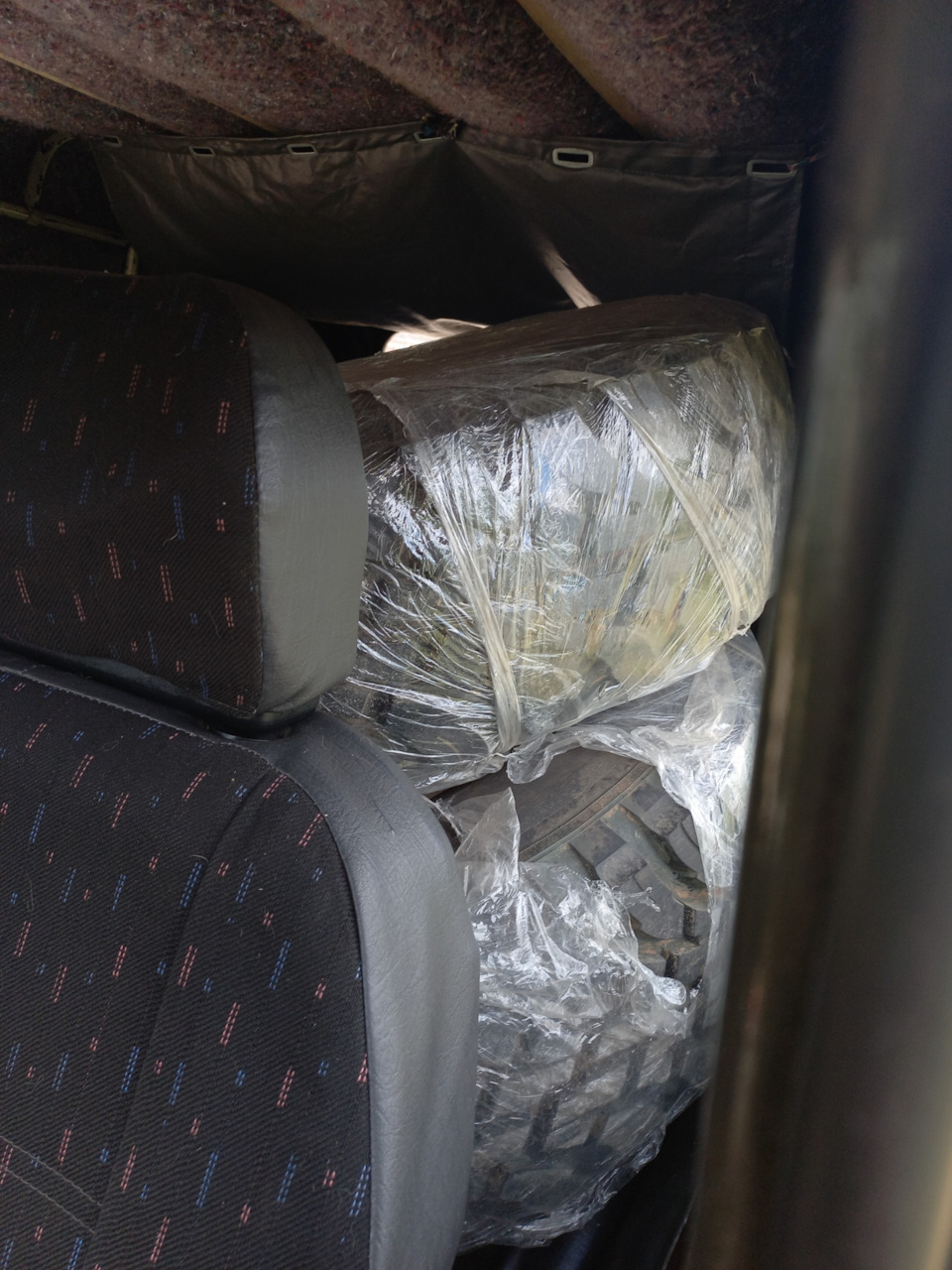 Резина — УАЗ 469, 2,2 л, 1984 года | тюнинг | DRIVE2