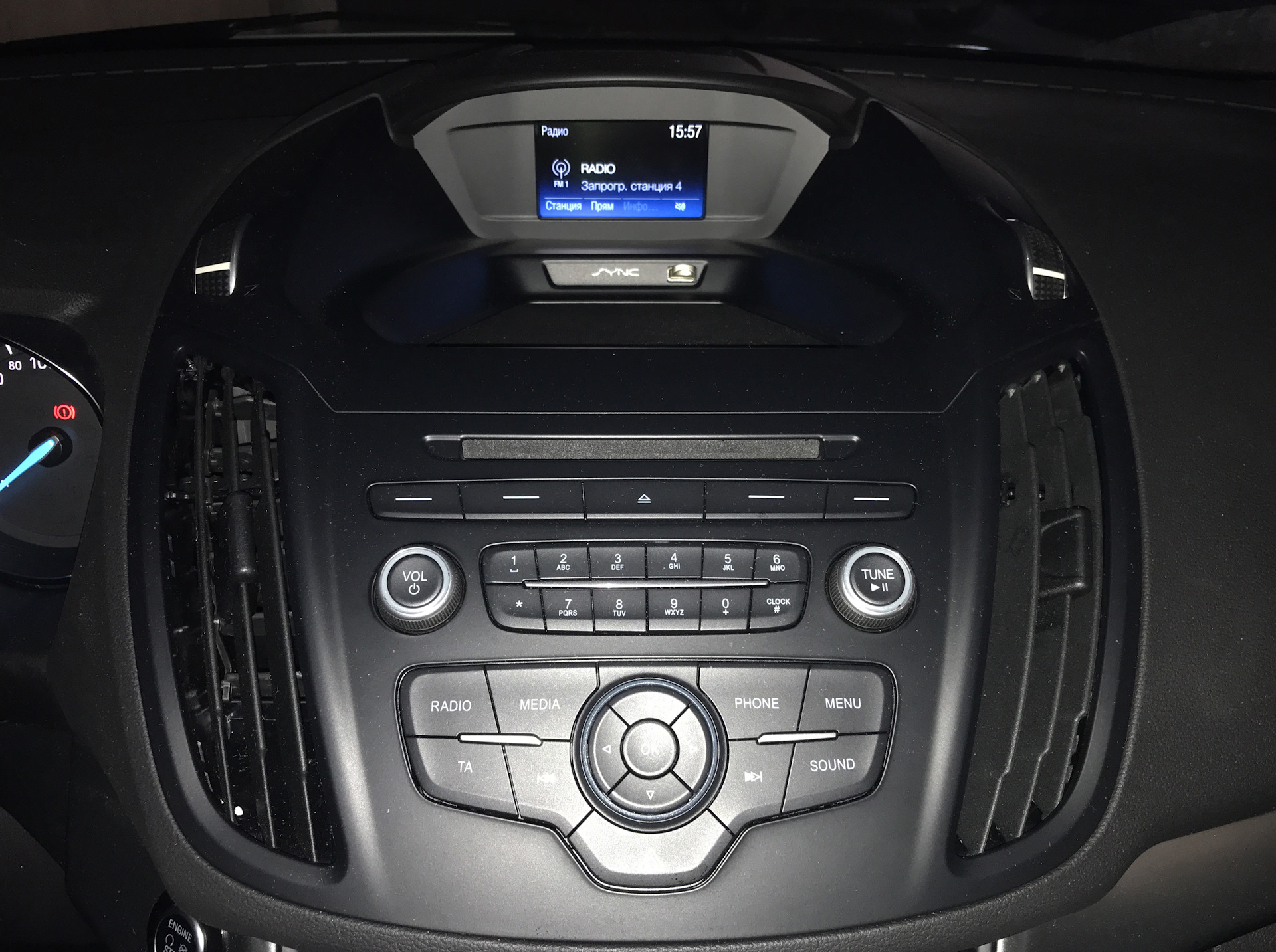 форд куга 2019 мультимедиа. магнитола ford kuga 2 tesla. магнитола форд куга 2. мультимедиа для форд куга 2016. мультимедиа куга 2.