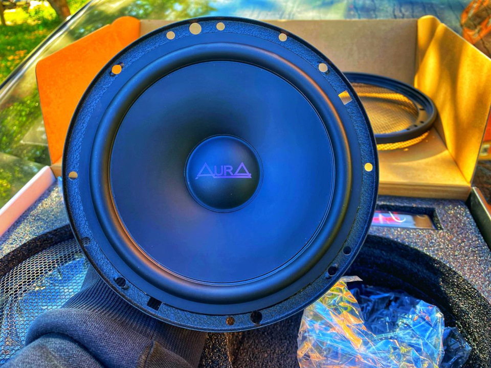 . — Renault Logan (2G)