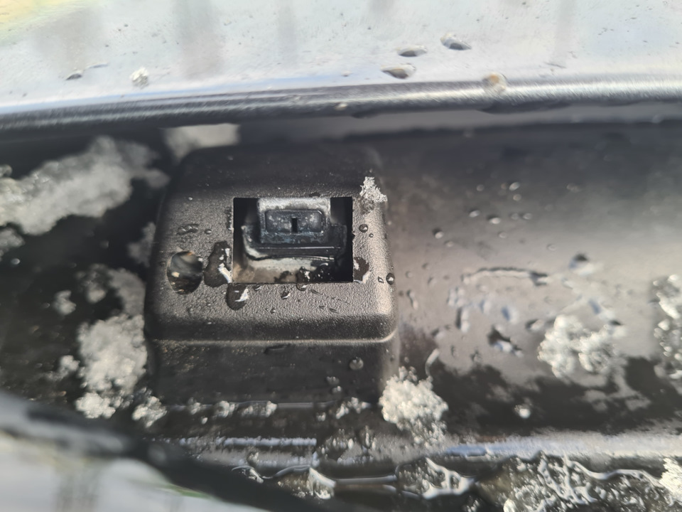 Регулировка форсунок омывателя стекла — Mercedes-Benz C-Class (W204), 3 ...