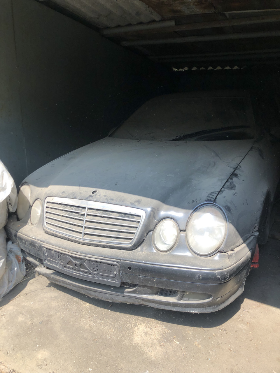 Находка, знакомство, покупка. — Mercedes-Benz CLK (W208), 2 л, 2000 года |  покупка машины | DRIVE2