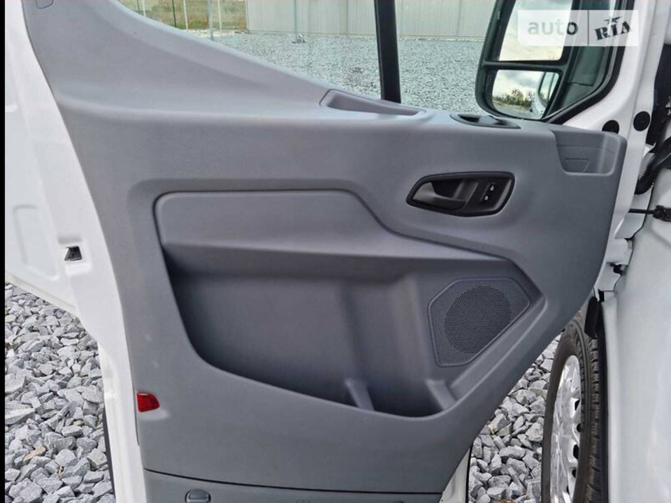 Фото в бортжурнале Ford Transit (8G)