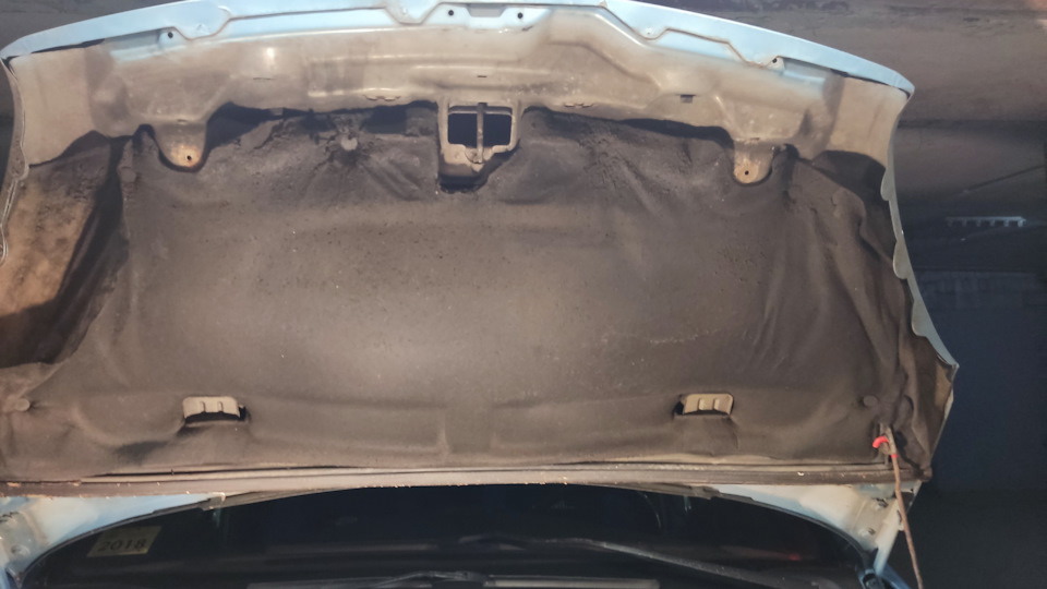 Шумоизоляция капота — Citroen Xsara Picasso, 1,7 л, 2000 года | своими ...