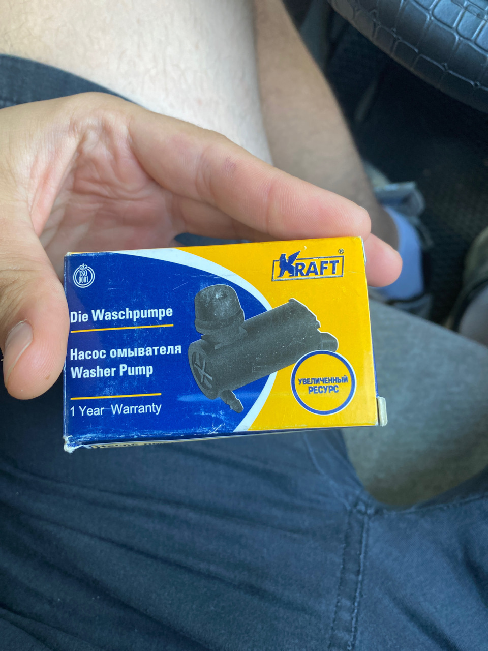 Замена насоса омывателя — Toyota Camry (V40), 2 л, 1995 года ...