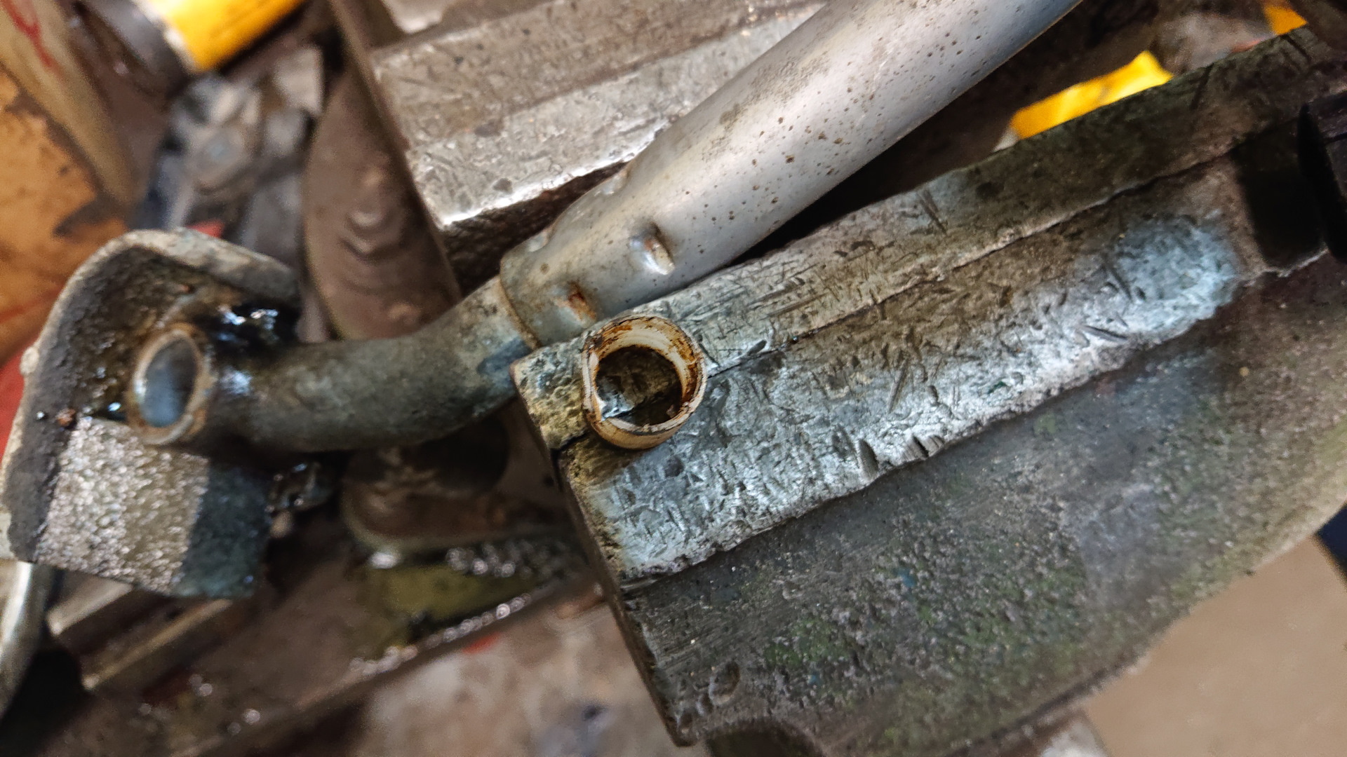 Полосы от дворников и как с ними бороться — Mazda 6 (2G) GH, 2 л, 2011 ...