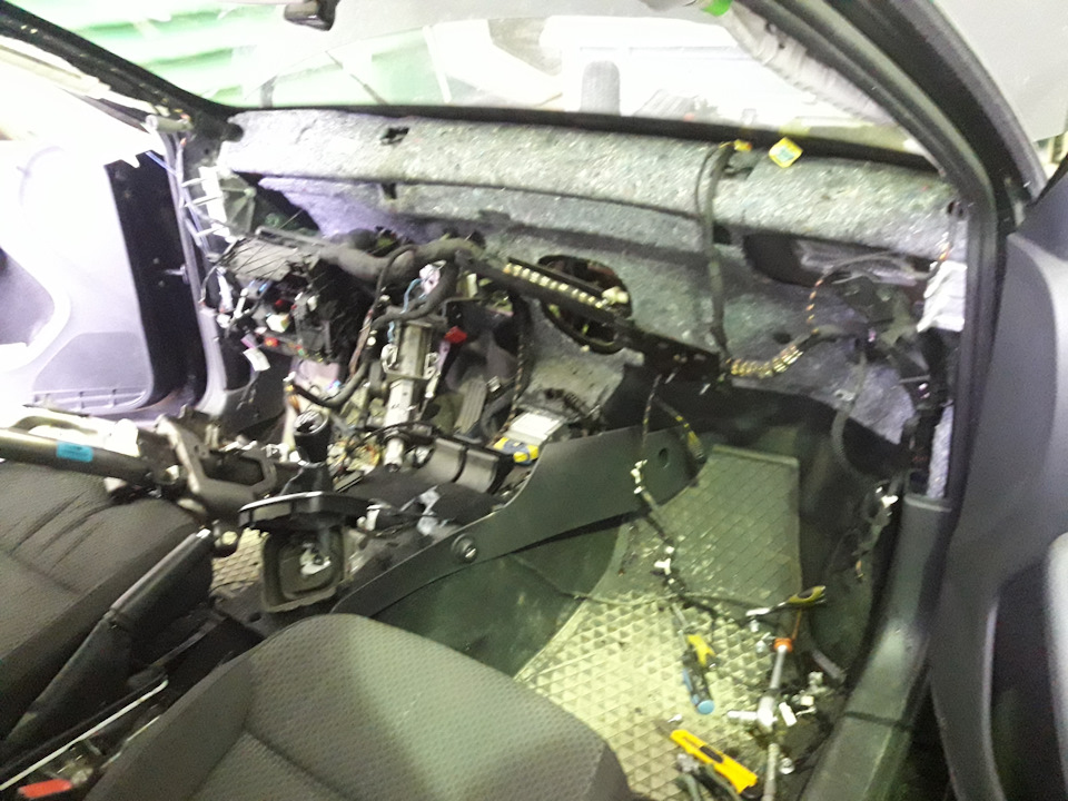 Фото в бортжурнале Volkswagen Jetta VI
