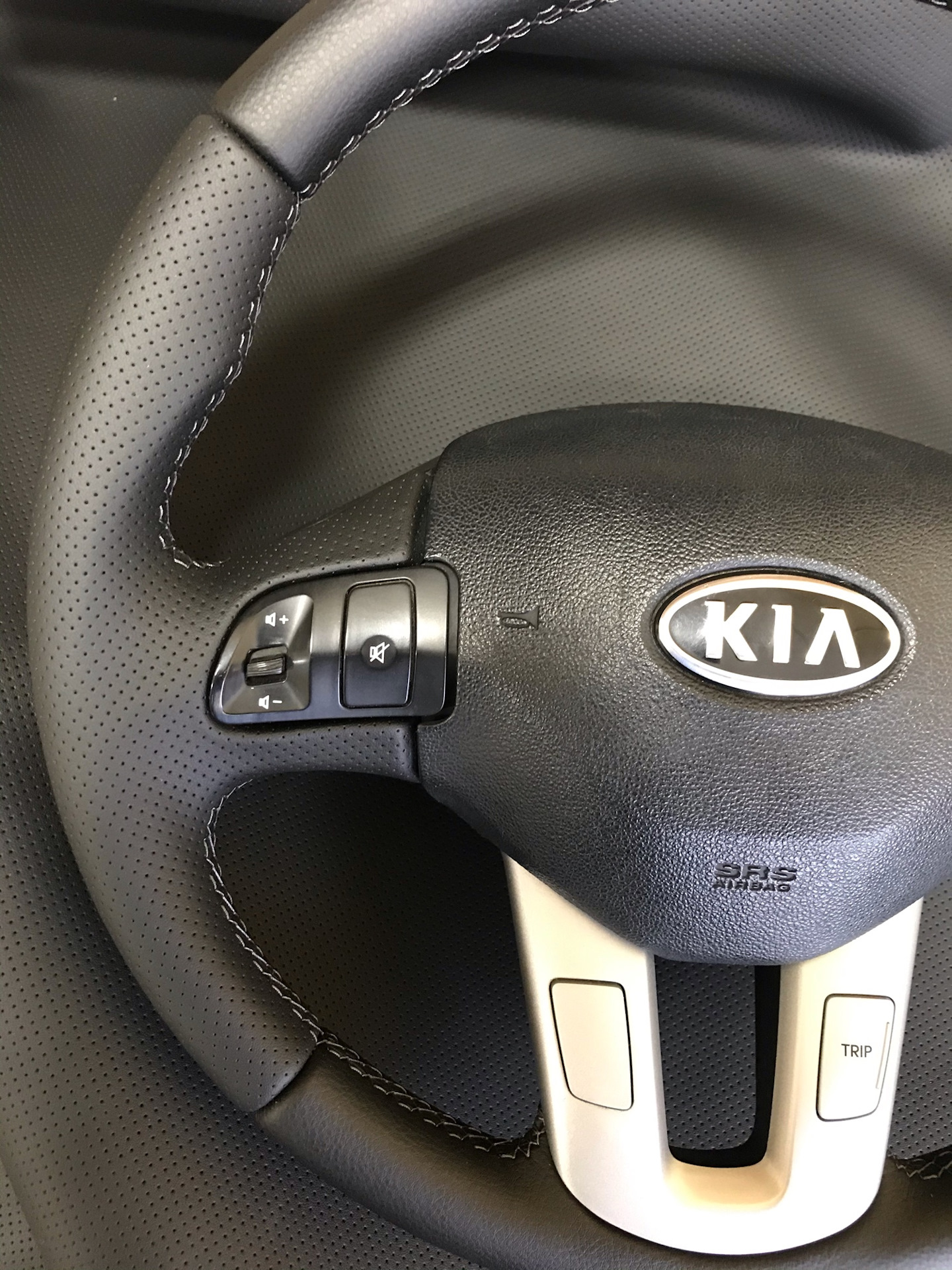 Оплётка Kia Ceed JD