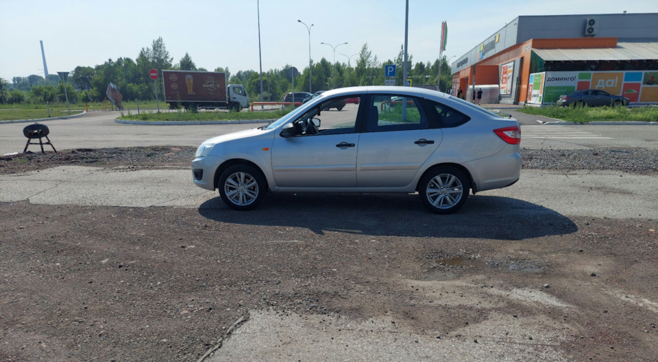 Диски от granta FL — Lada Гранта Лифтбек (1G), 1,6 л, 2015 года ...