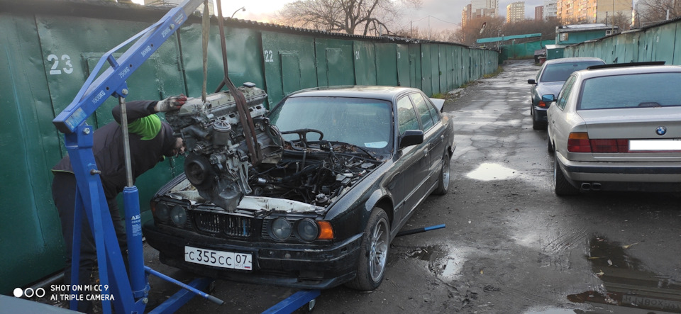 Фото в бортжурнале BMW 5 series (E34)