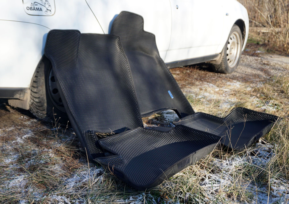 Комплект ковров жесткой формовки 3D CellMat! — Lada Приора хэтчбек