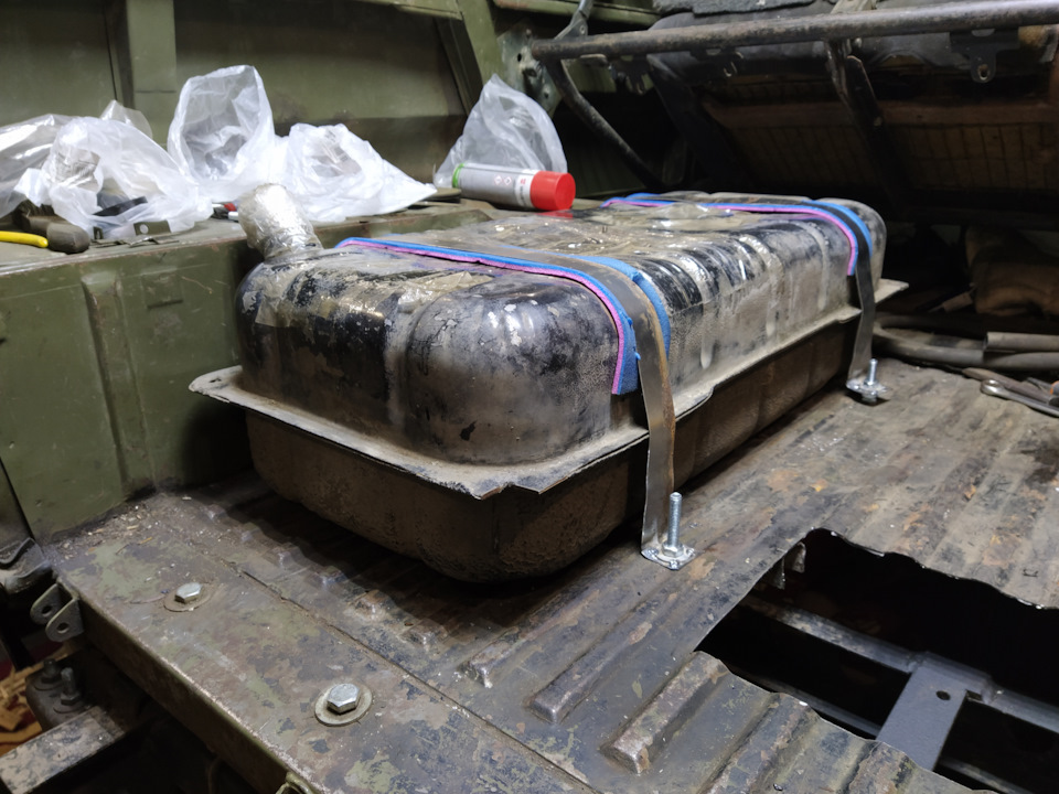 3Nm5Go7zw63QZYOYYxeY9FhzTAI 960 Как крепить бензобак на уаз 469