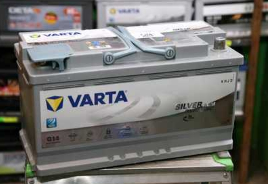 Аккумуляторы старые на новые. Varta Silver Dynamic AGM 95/850. 12v 95ah 850a AGM Varta. Аккумулятор Varta Silver AGM 95ah, 850а, (g14) размер. Varta AGM 850a Silver.