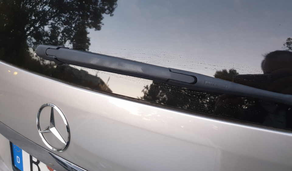 Заменил задний дворник — Mercedes-Benz M-Class (W164), 5 л, 2007 года ...