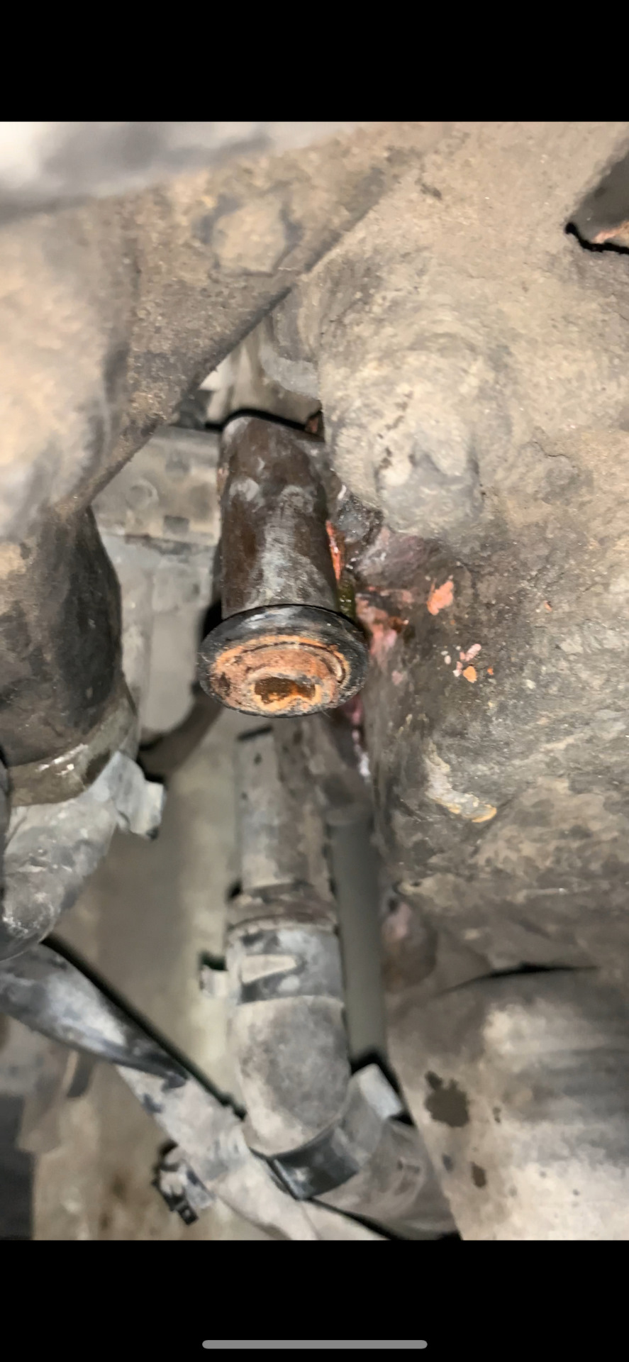 Замена штуцера охлаждения генератора. — Porsche Cayenne (1G) 955/957, 4 ...