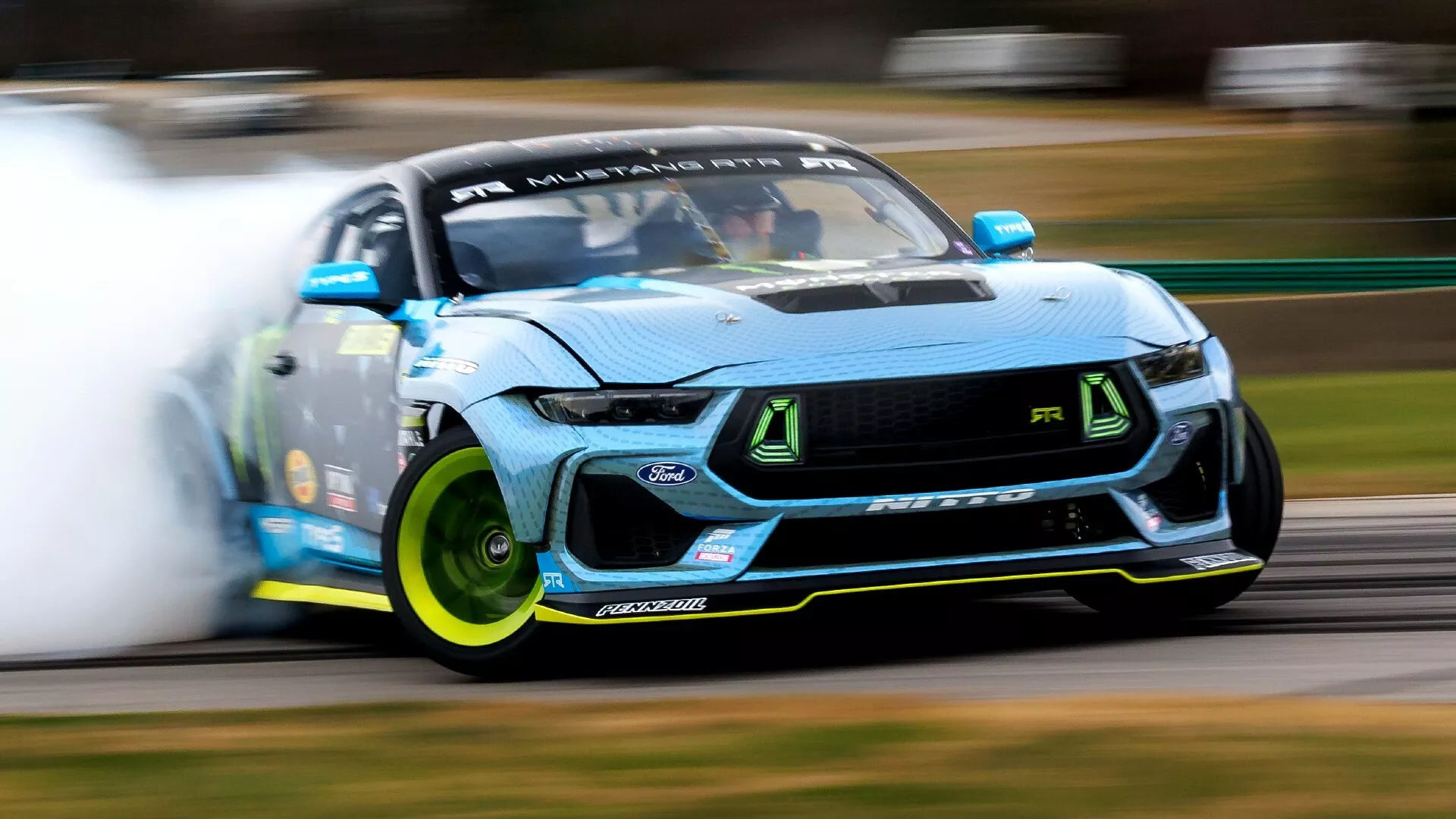 Ford представляет 1300-сильный Mustang RTR Spec 5-FD Drift Monster и  электронный дрифт-тормоз — DRIVE2