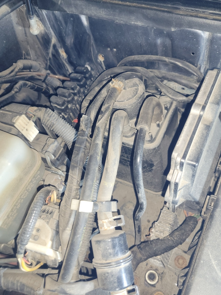 Замена абсорбера — Toyota Land Cruiser Prado 120-series, 4 л, 2006 года ...