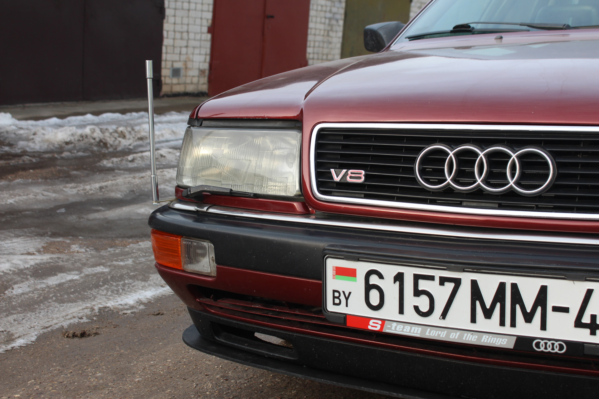 Давайте поговорим про Габаритную антенну (флагшток) — Audi V8, 4,2 л, 1992  года | стайлинг | DRIVE2