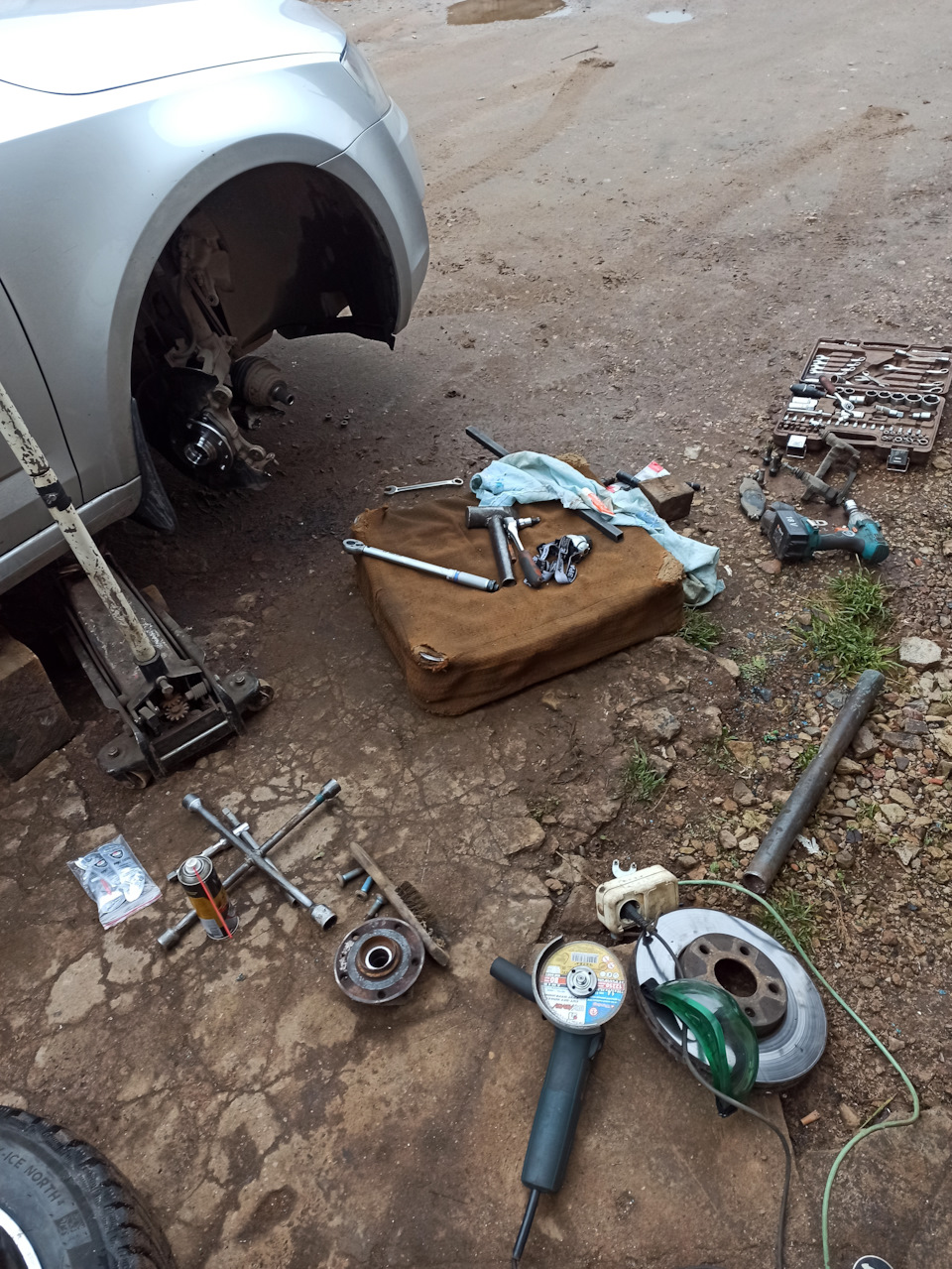 Замена передней ступицы Шкода Октавия А7 теперь справа 😀 — Skoda ...