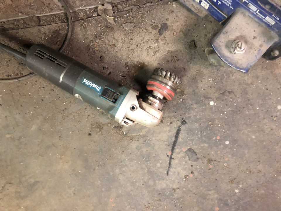 Ремонт стаканов Ауди с4 100 а6 — Audi A6 (C4), 2,5 л, 1997 года ...