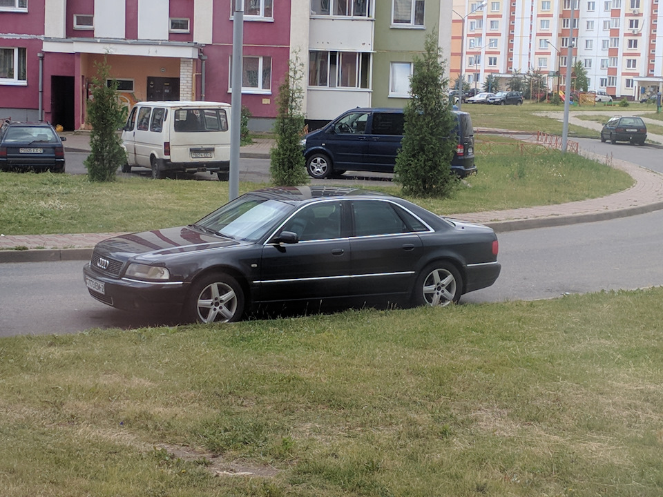 Дует постоянно горячим печка. — Audi A8 (D2), 2,8 л, 1999 года ...