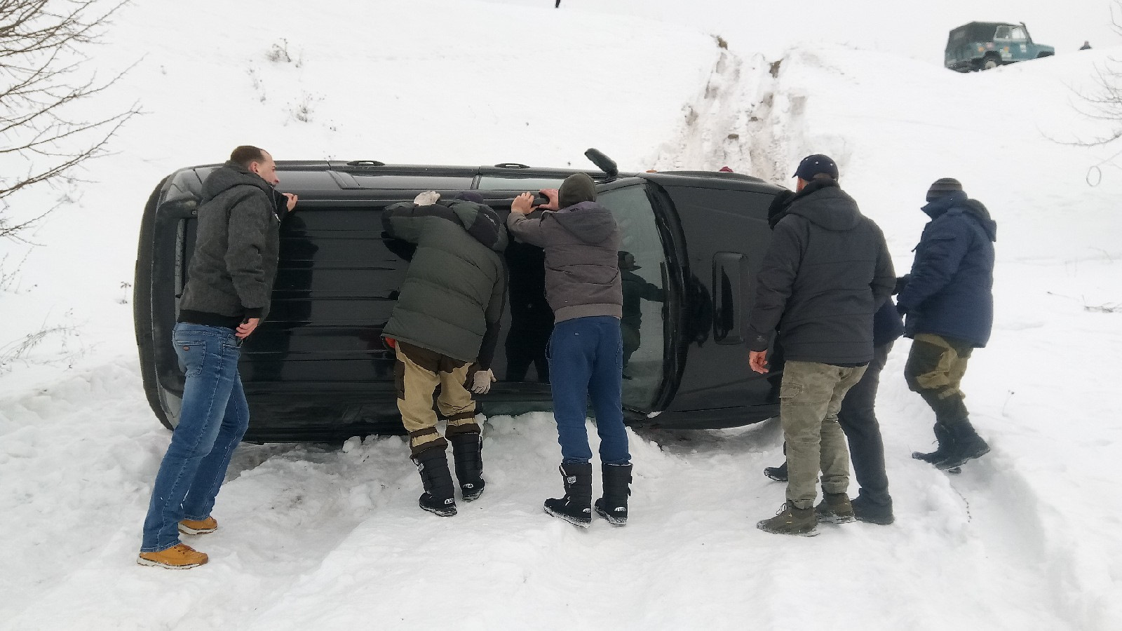 Тётка рекрутёр решила обкатать пиздой зарвавшегося пацана